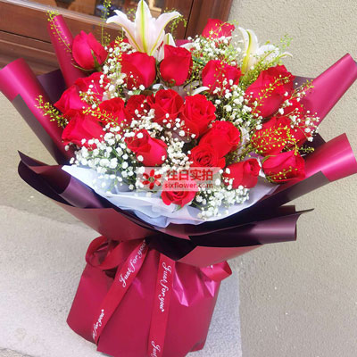 商丘30朵红玫瑰百合，做你余生故事里的人